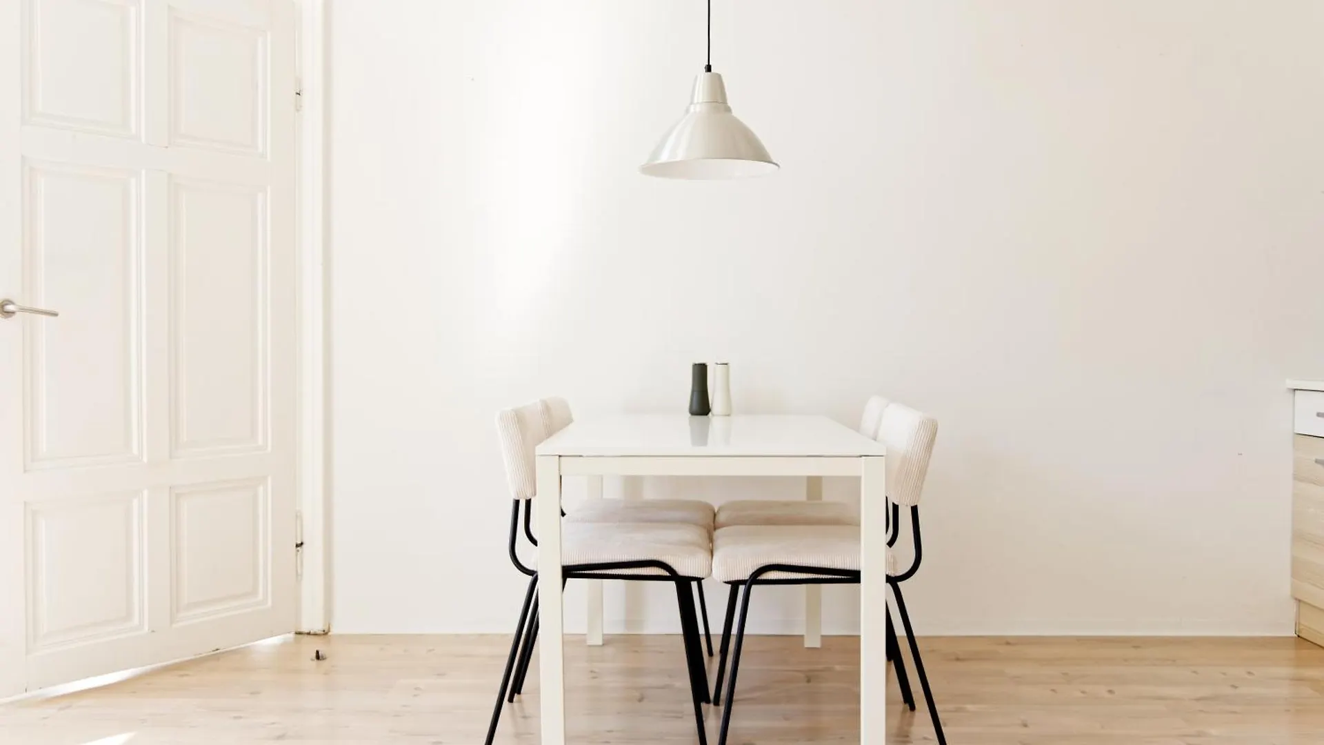 公寓 Minimalistic Studio Near Naschmarkt 维也纳